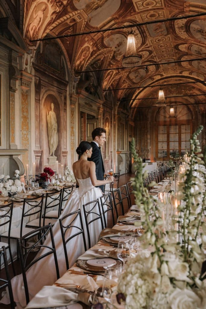 Elegant destination wedding in Florence captured by MOSU Studio wedding photographers